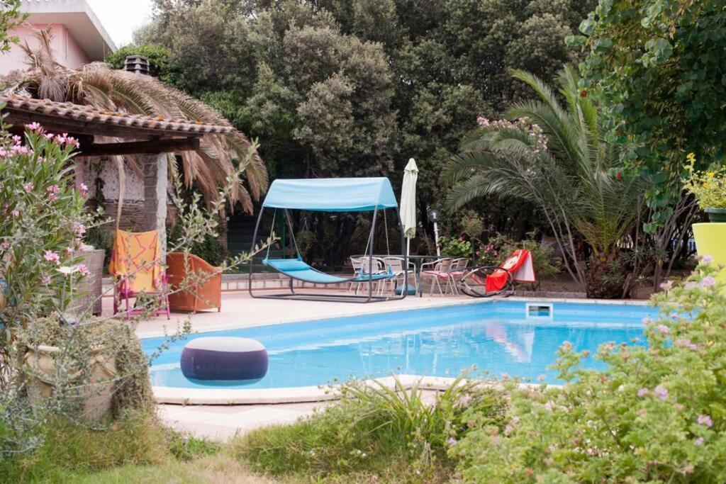 Loft Mansardato Con Giardino E Piscina In Villa Privata Loft With Garden And Swimming Pool In A Private Villa Sestu Buitenkant foto